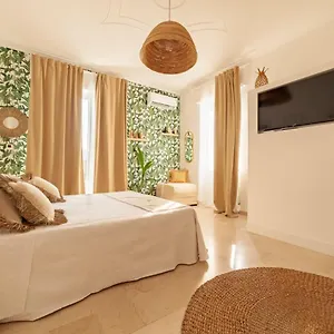 https://la-casita.hotelitalianriviera.com